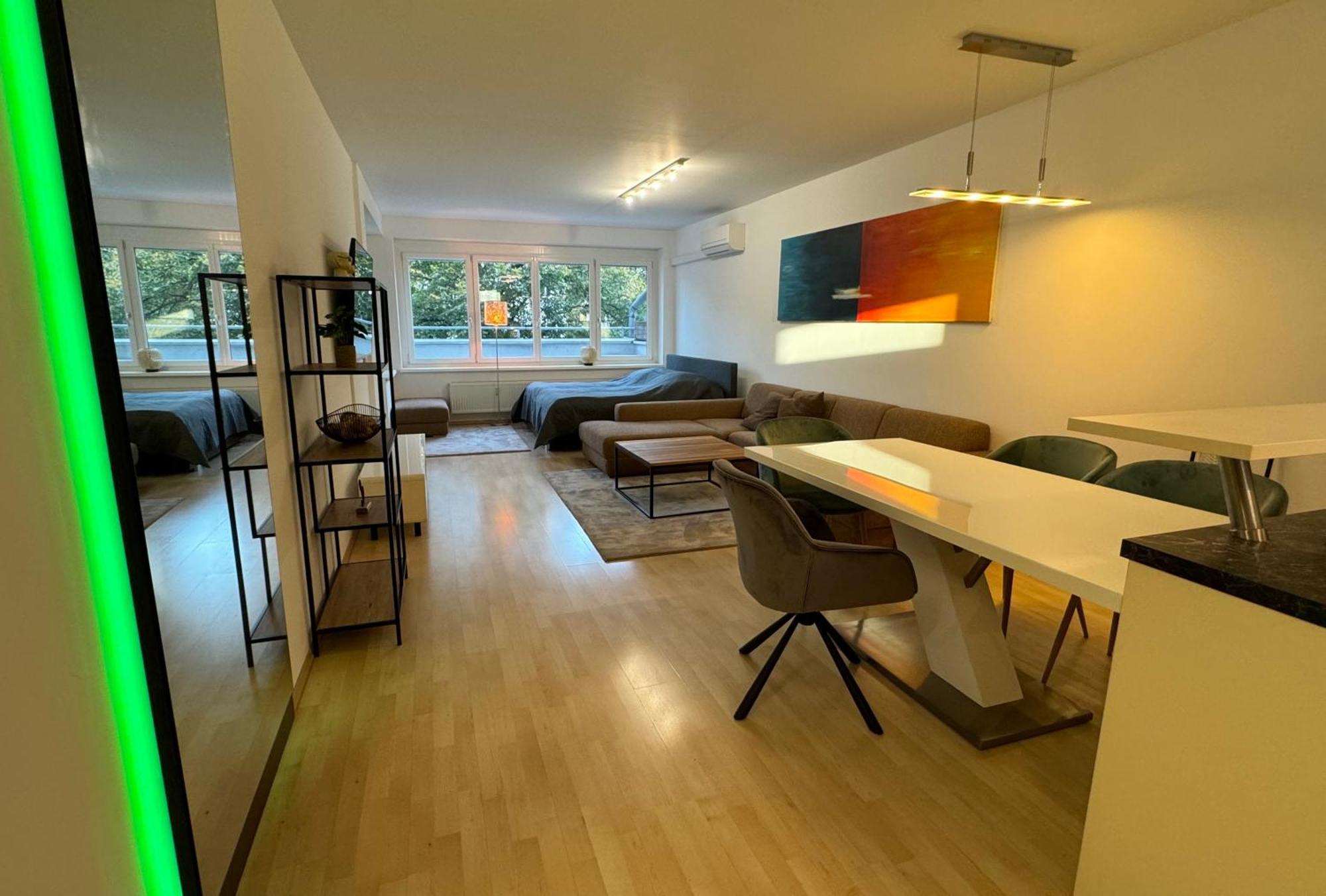 City Apartement Linz Fuer 5 Gaeste Mit Self-Checkin Und Kueche Exterior foto
